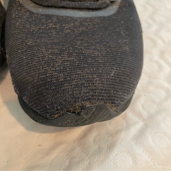 Under Armor Charged Escape 2 Men’s Black Sneakers Size 9.5 Shoes Running Active - Picture 5 of 10